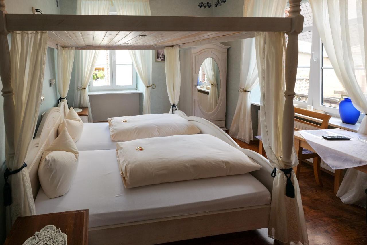 Hotel Alte Buergermeisterei Ediger-Eller Extérieur photo
