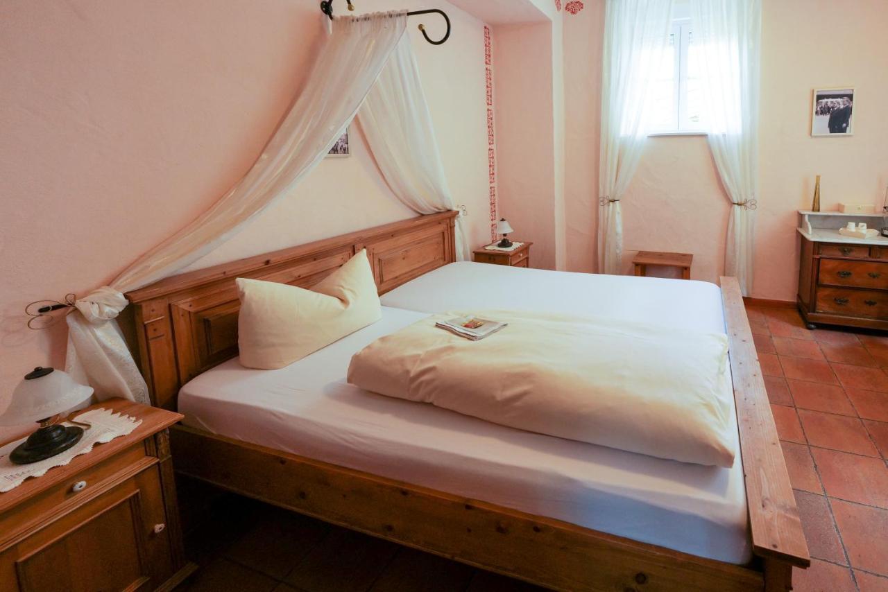 Hotel Alte Buergermeisterei Ediger-Eller Extérieur photo