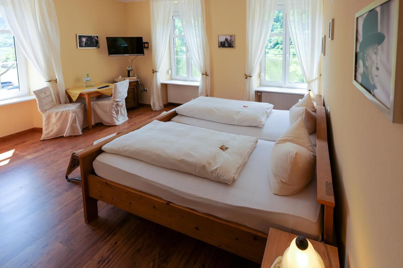 Hotel Alte Buergermeisterei Ediger-Eller Extérieur photo