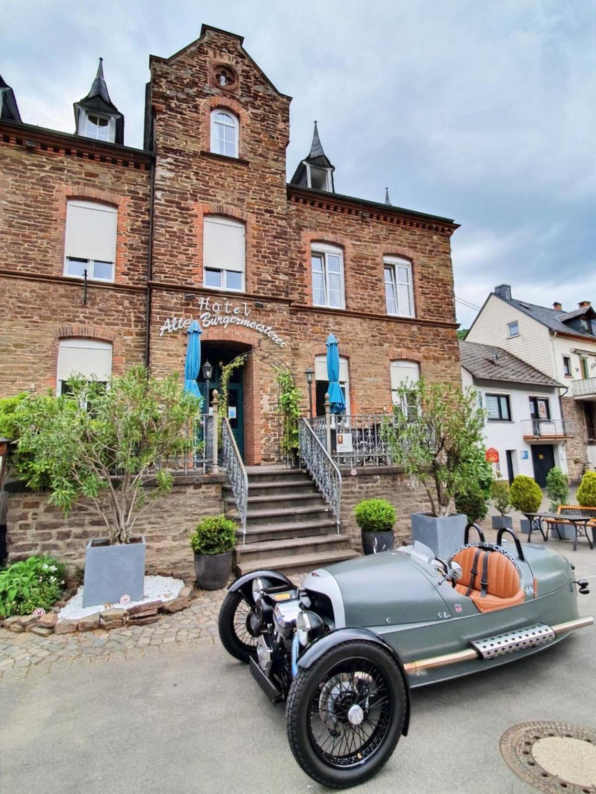 Hotel Alte Buergermeisterei Ediger-Eller Extérieur photo